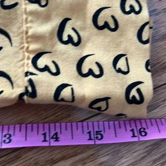 ❤️2/$30❤️[M]Velvet Heart Yellow Button Down  Rayon Heart patterns L/S Shirt - Picture 15 of 15